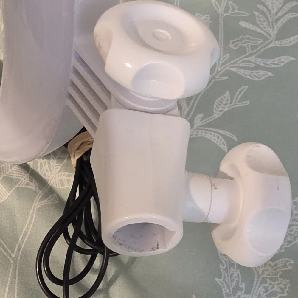 White LED Ring Light (with Multi Settings!) with Phone Holder
